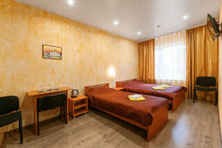 Гостевой дом Старый Псков Псков Бюджетный трехместный номер-1